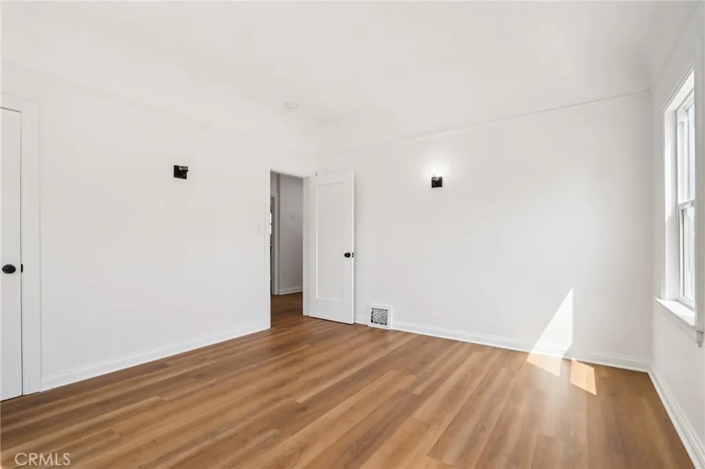 Additional image 26 of 1112 W 64th Street, Los Angeles, CA 90044