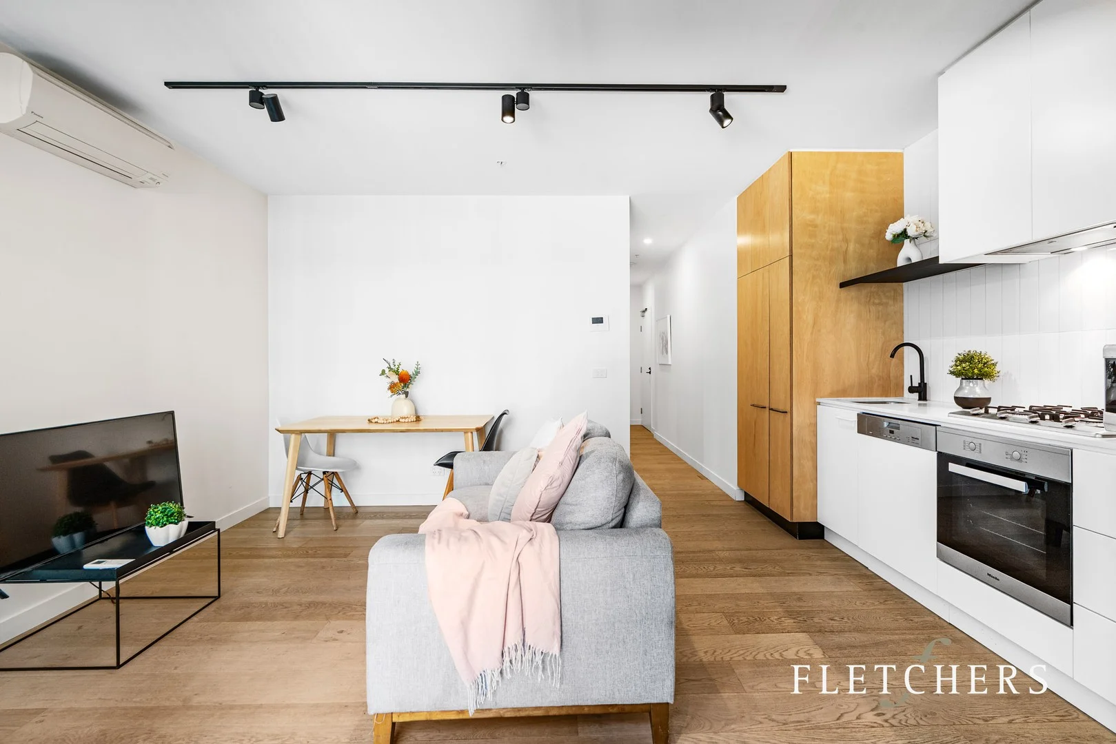 704/33 Coventry Street, Southbank VIC 3006