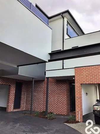 6/215 Separation Street, Northcote VIC 3070