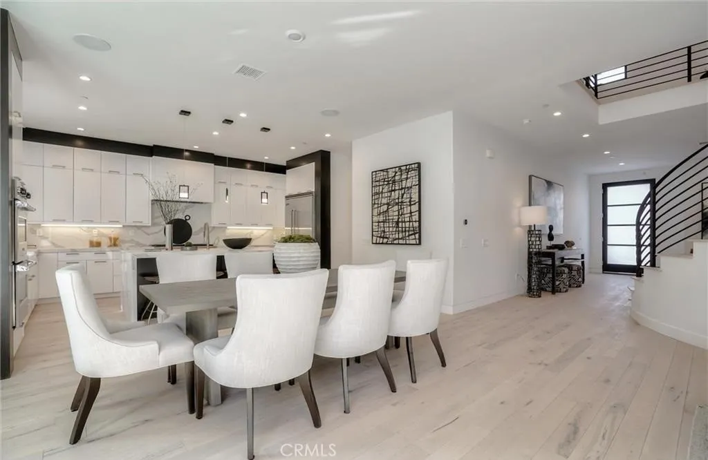 Additional image 22 of 15926 Morrison St, Encino, CA 91436