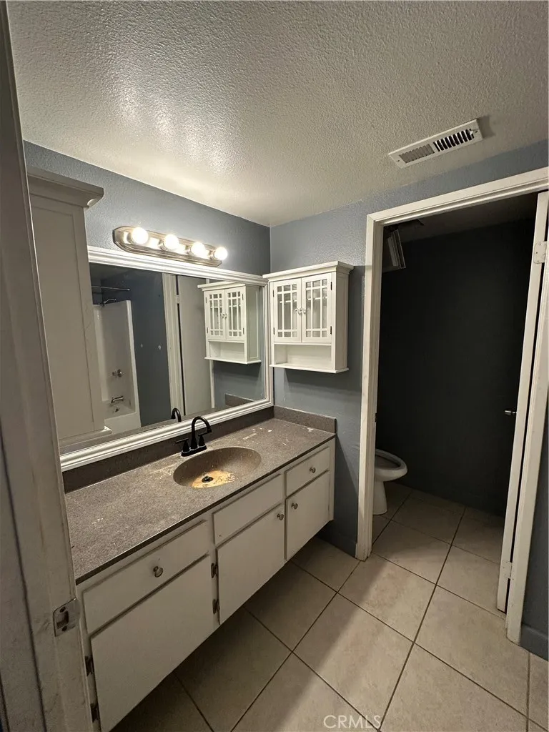 Additional image 76 of 165 Racquet Club Drive, Compton, CA 90220