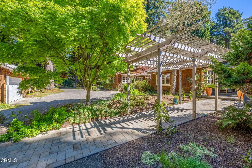 Additional image 104 of 32450 Simpson Lane, Fort Bragg, CA 95437
