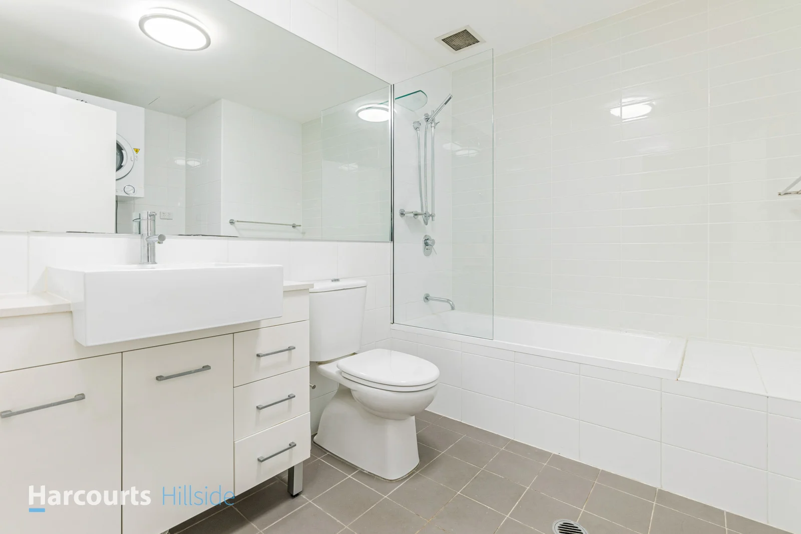 601/72 Civic Way, Rouse Hill NSW 2155 photo 4