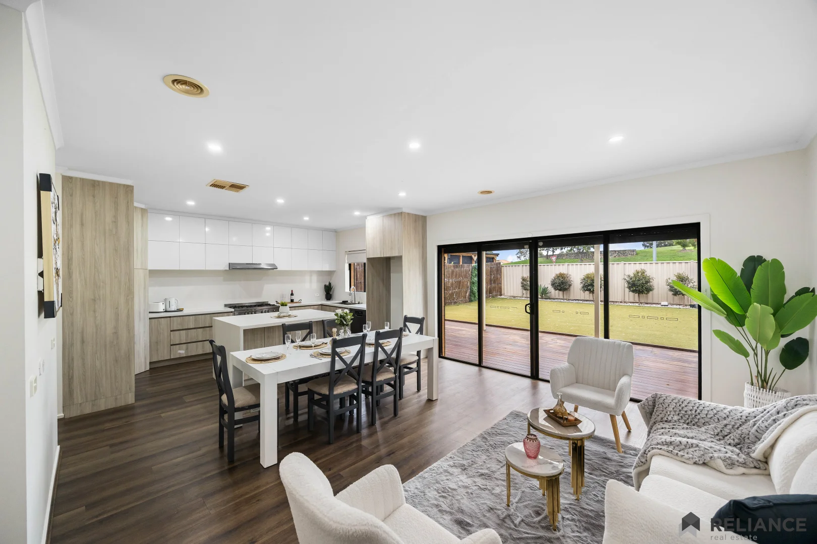 Additional image 3 of 3 Watersedge Way, Roxburgh Park VIC 3064