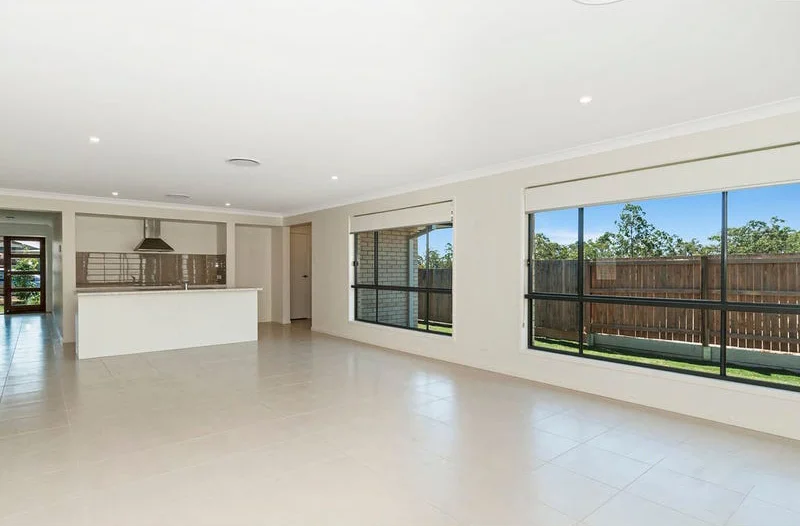 Additional image 3 of 10 Naren Street, Spring Mountain QLD 4300