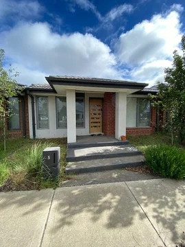 5 Kilford Walk, Wyndham Vale VIC 3024
