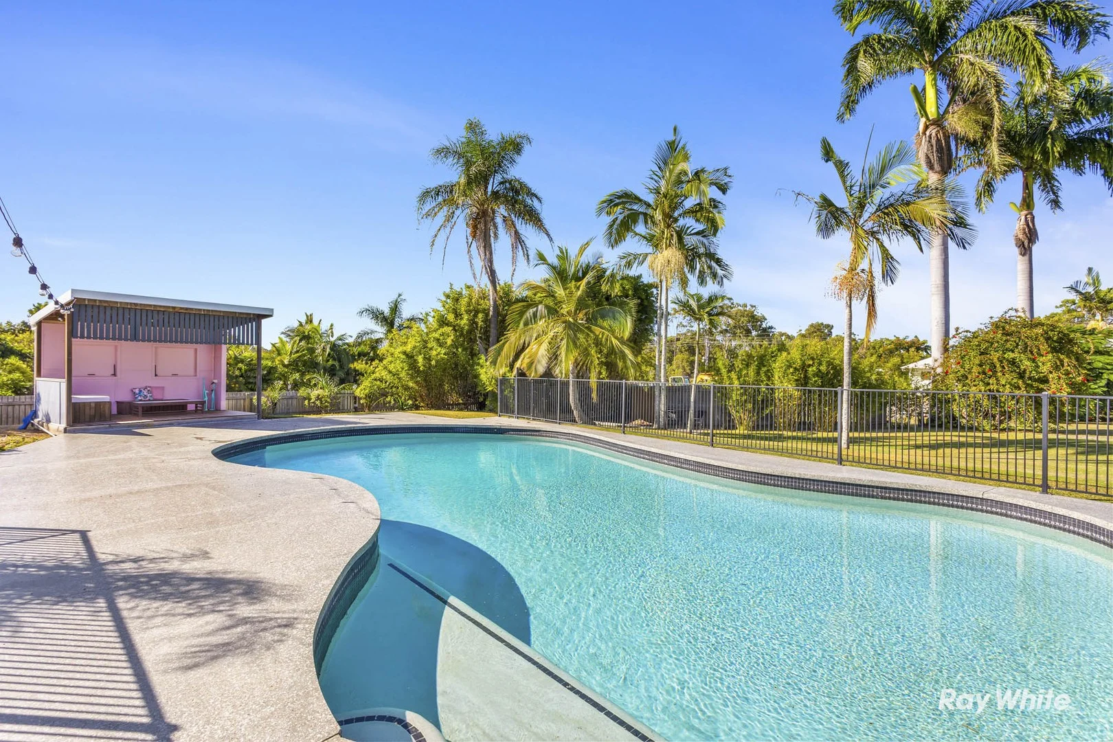 4 Gilliland Court, Barmaryee QLD 4703