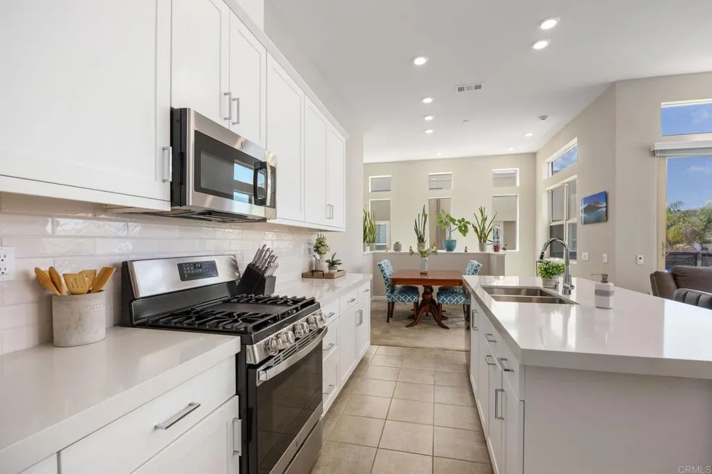 Additional image 10 of 2024 Via Roma, Chula Vista, CA 91913