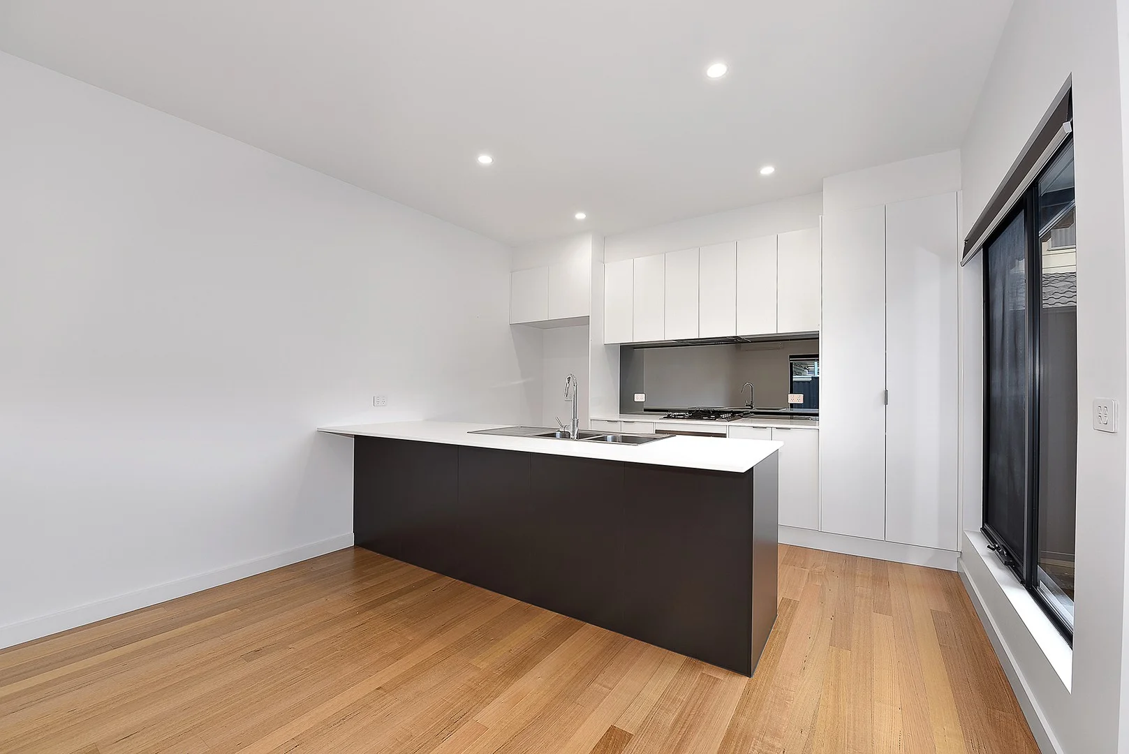 Additional image 2 of 2/50 Haldane Road, Niddrie VIC 3042
