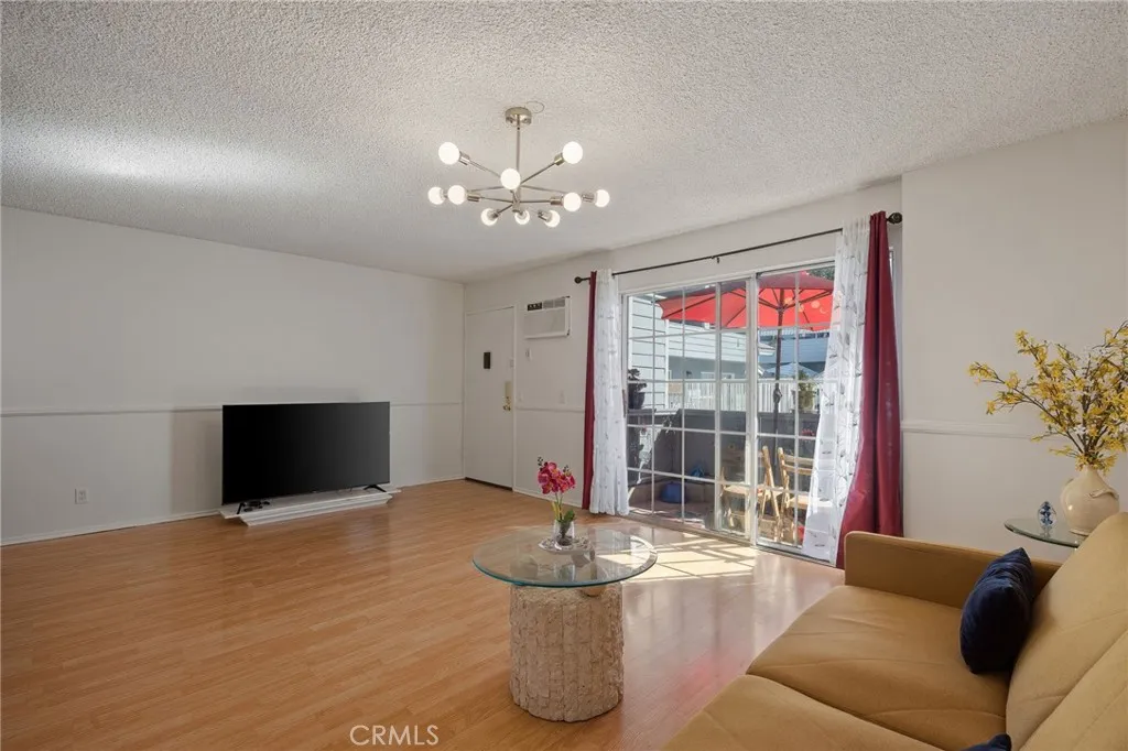 Additional image 9 of 20930 Parthenia St, Canoga Park, CA 91304