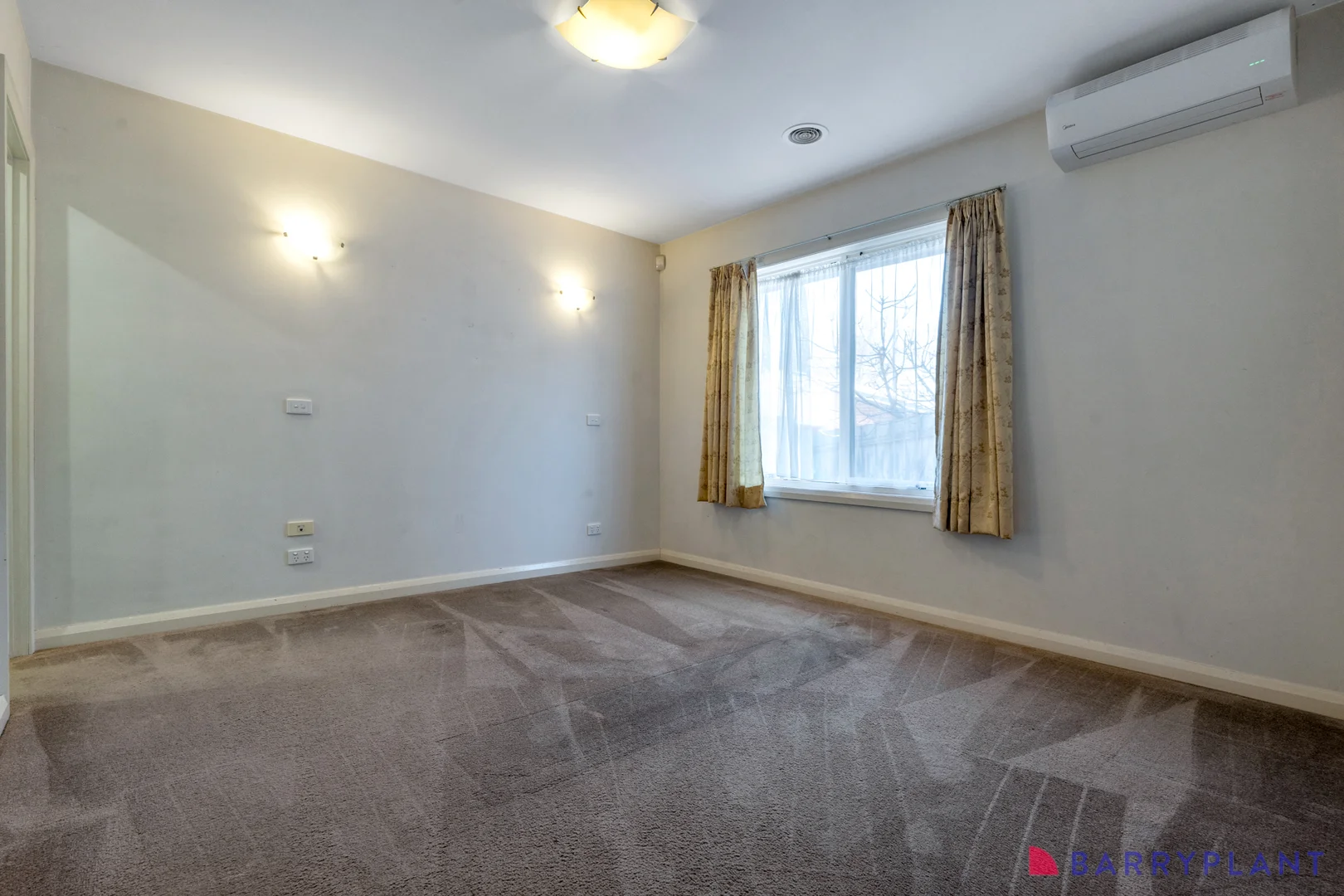 Additional image 7 of 2/9 Oulton Crescent, Reservoir VIC 3073