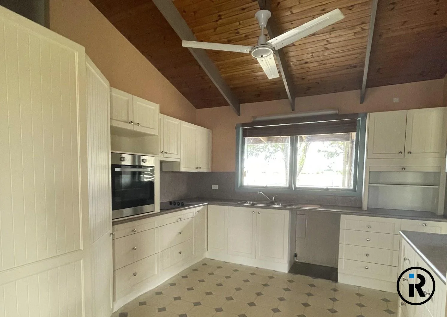 Additional image 6 of 137-141 Caledonian Rd, Walloon QLD 4306