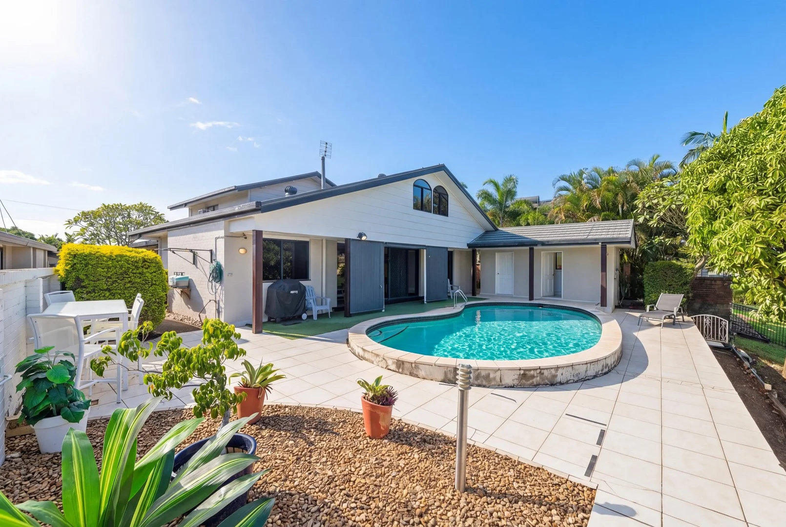 Additional image 3 of 54 Blair Athol Crescent, Sorrento QLD 4217