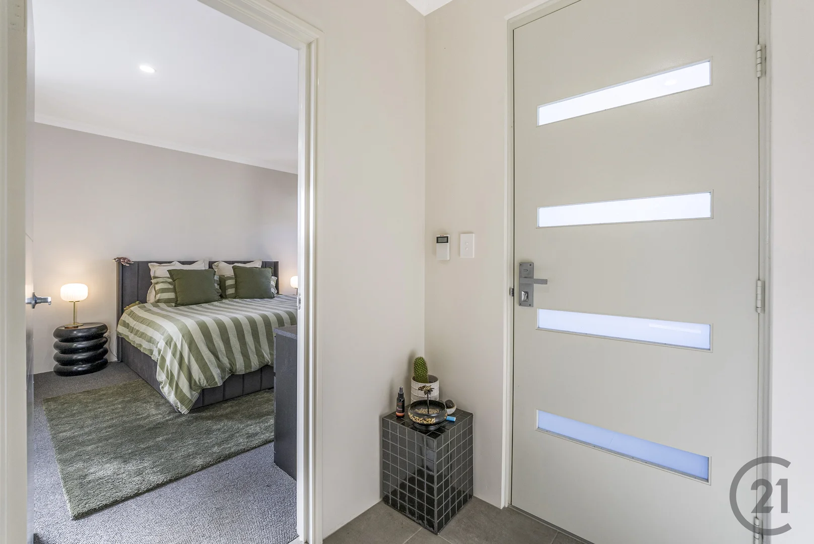 Additional image 2 of 35 Waardong Court, Halls Head WA 6210