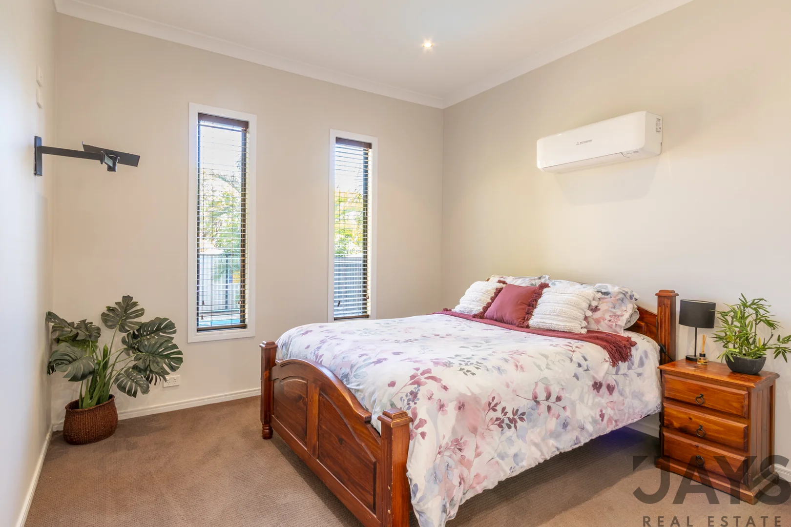Additional image 9 of 147 Simpson Street, Mount Isa QLD 4825