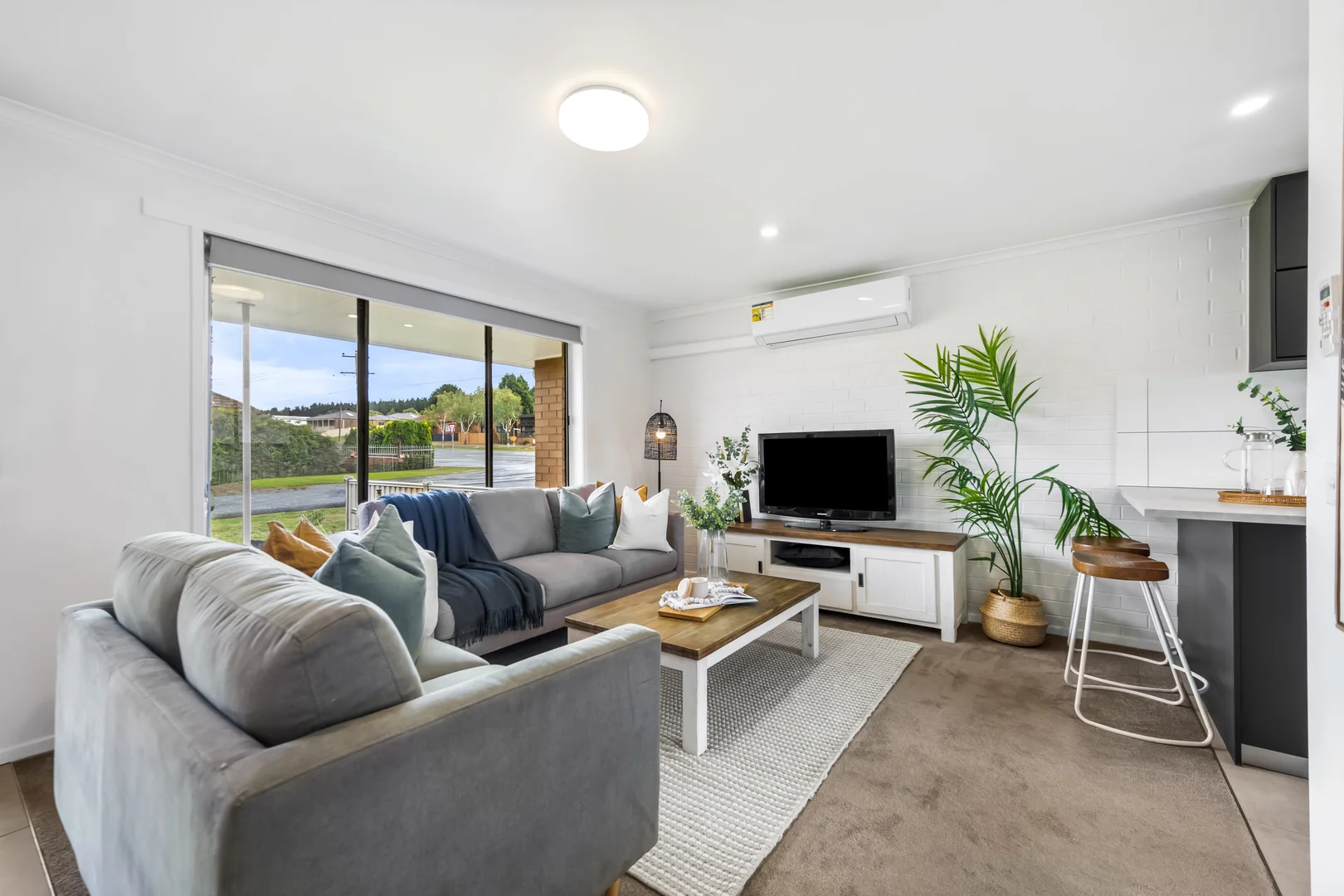 Additional image 5 of 2/749 Geelong Road, Canadian VIC 3350