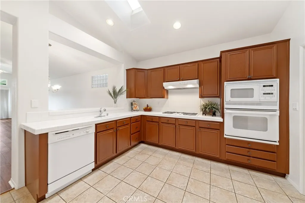 Additional image 16 of 24175 Via Llano, Murrieta, CA 92562