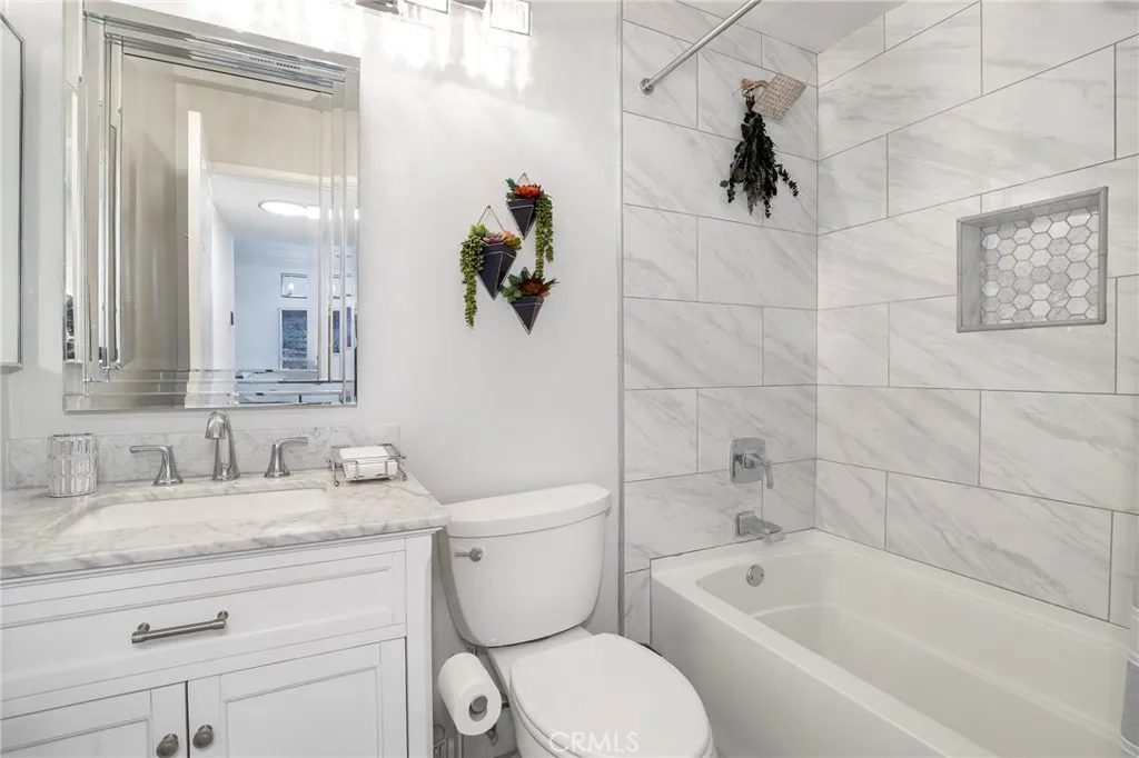 Additional image 29 of 23971 Arroyo Park Drive Unit 79, Valencia, CA 91355