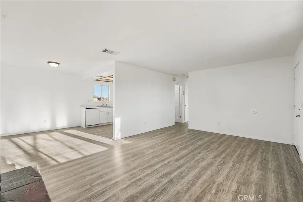 Additional image 15 of 40974 156th Street E, Lake Los Angeles, CA 93535