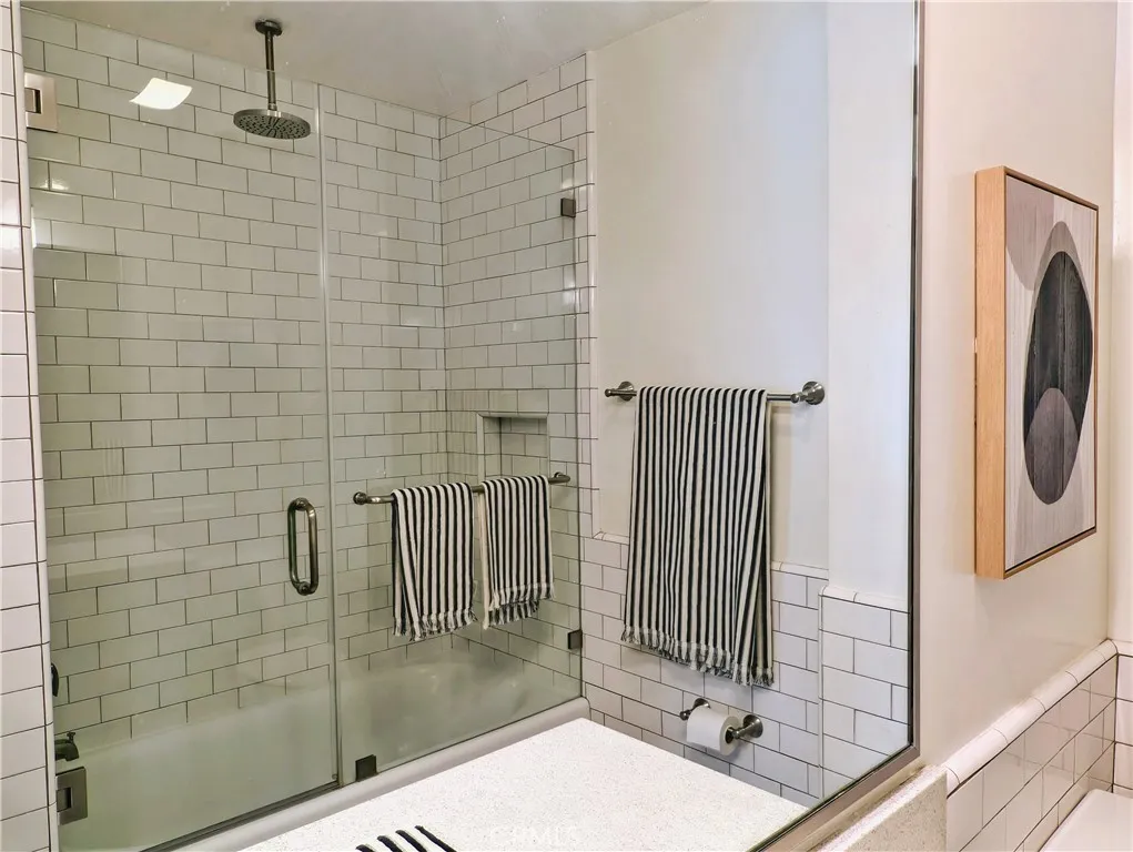 Additional image 42 of 970 Palm Avenue Unit 215, West Hollywood, CA 90069