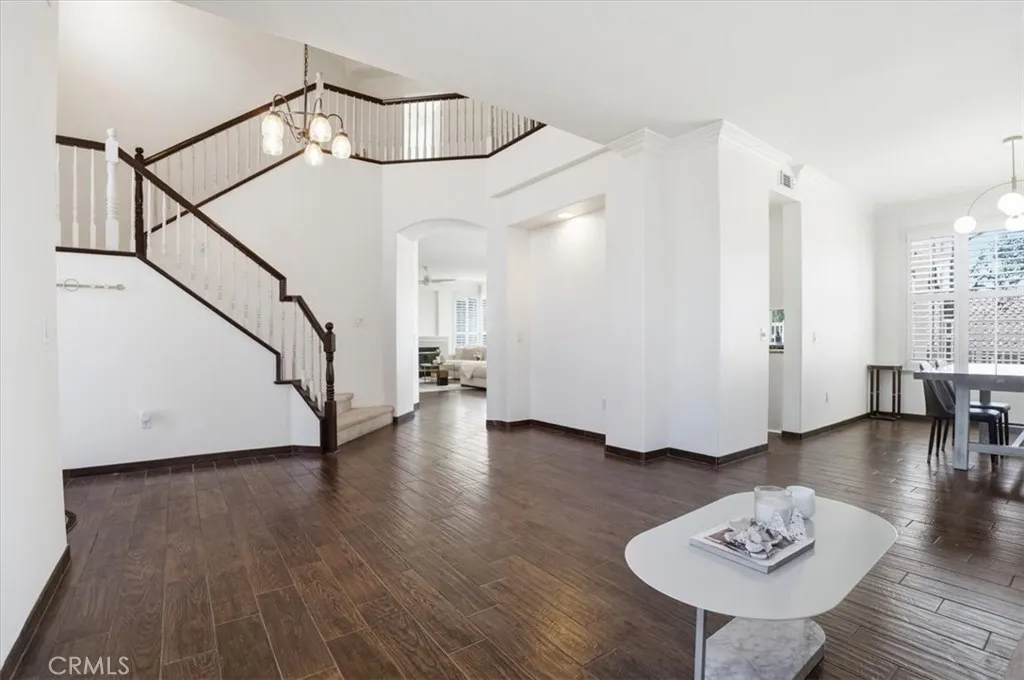 768 Ochee Circle, Corona, CA 92879 photo 5