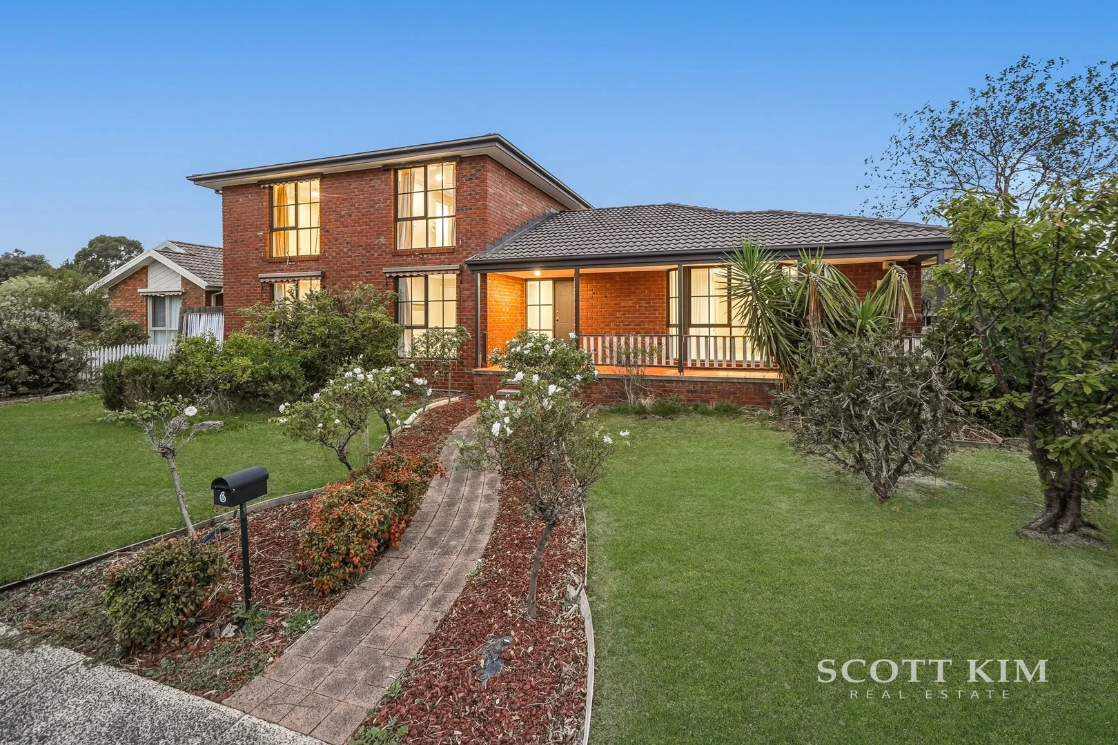 6 Lydia Mary Drive, Berwick VIC 3806