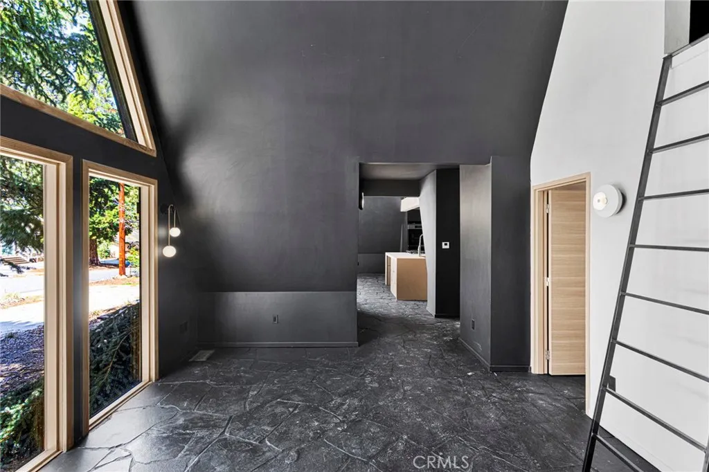 Additional image 100 of 605 Ponderosa Dr, Big Bear Lake, CA 92315