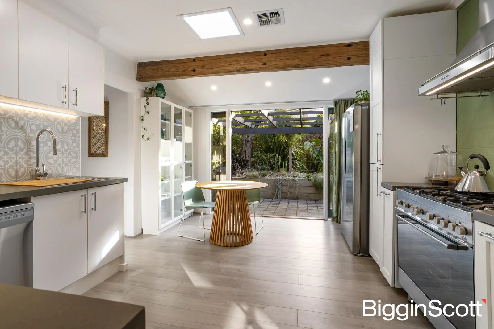 Additional image 7 of 4 Brompton Close, Frankston South VIC 3199