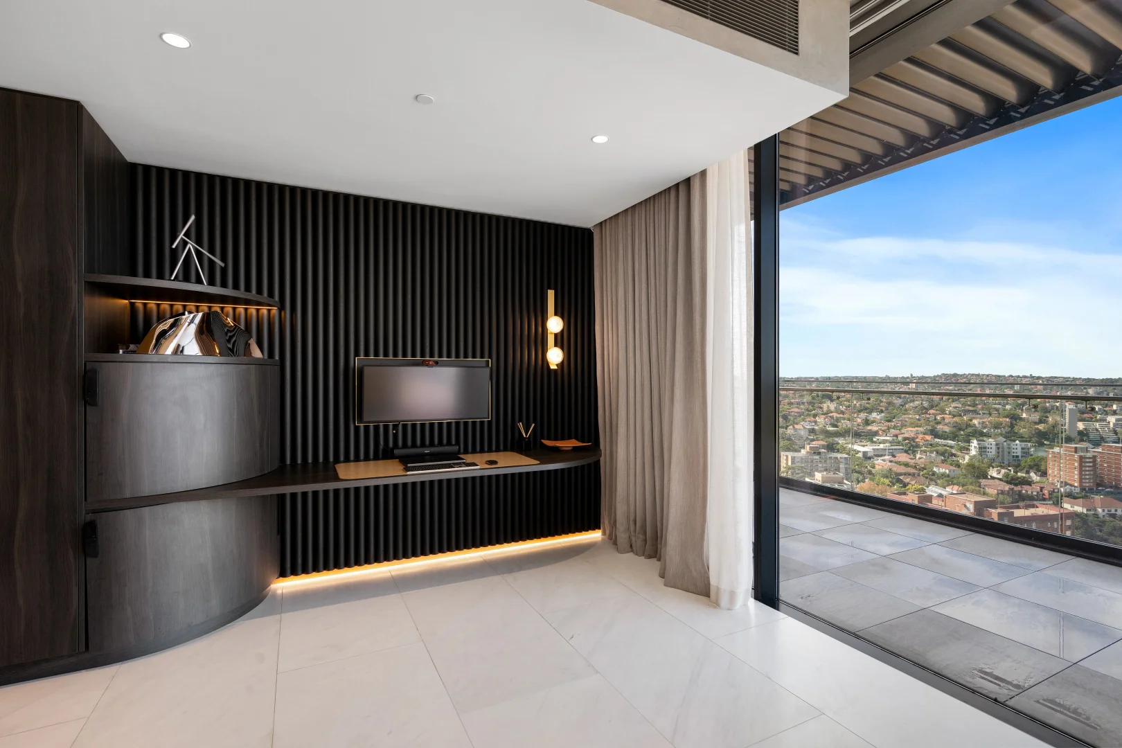Additional image 5 of 2002/61 Lavender Street, Milsons Point NSW 2061