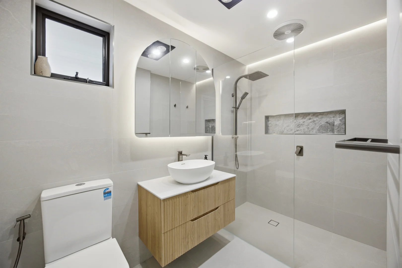 Additional image 5 of 2/17A Essex Road, Surrey Hills VIC 3127
