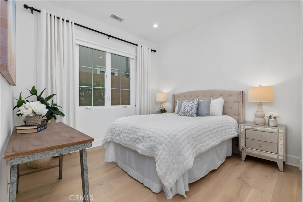 Additional image 21 of 201 Fiore, Irvine, CA 92602