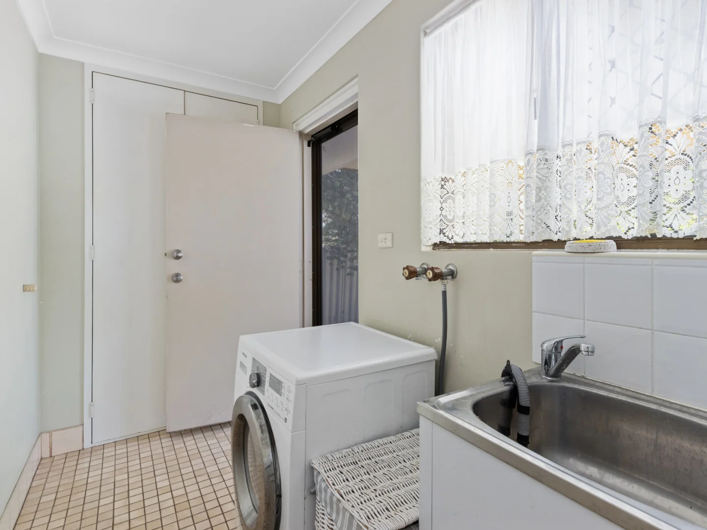 Additional image 18 of 25 Dewar Street, Armadale WA 6112