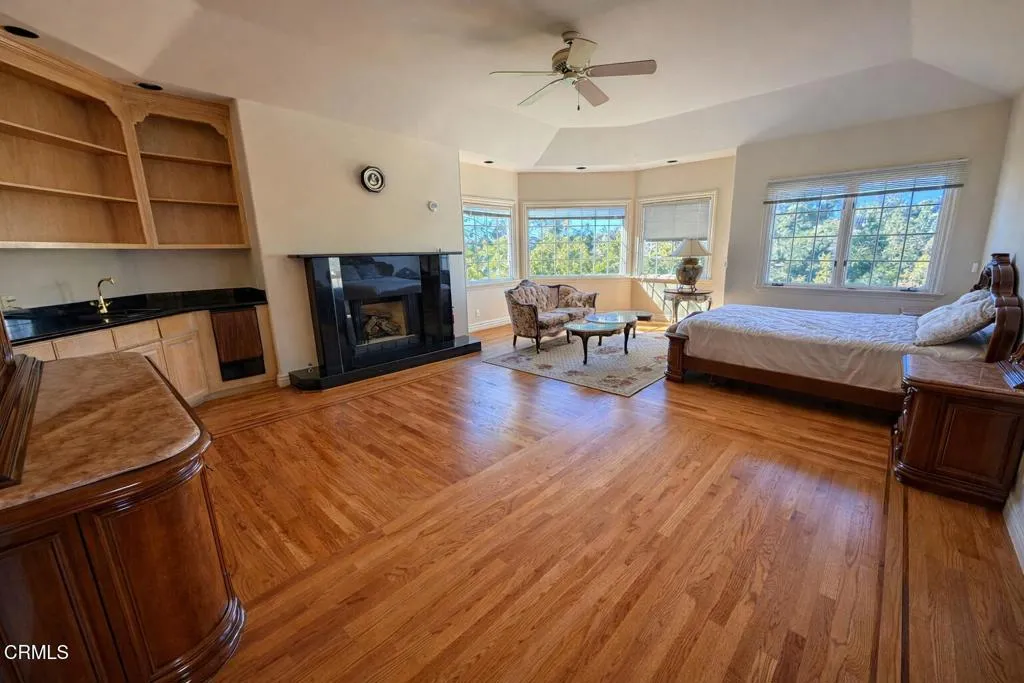 Additional image 19 of 832 Greenridge Drive, La Canada Flintridge, CA 91011