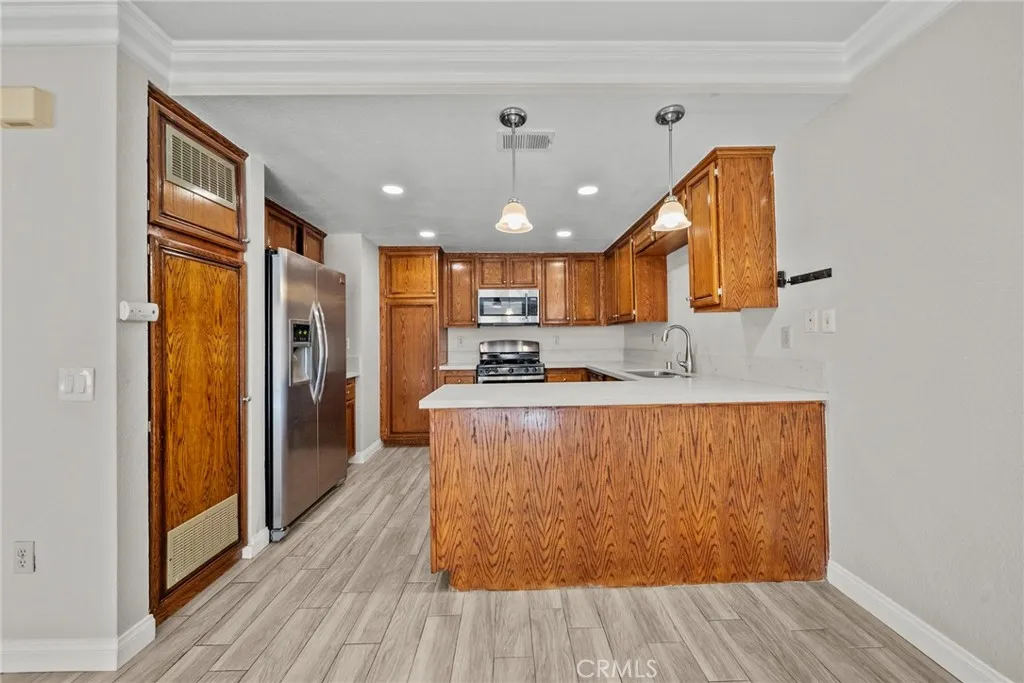 Additional image 46 of 25118 Steinbeck Ave, Stevenson Ranch, CA 91381