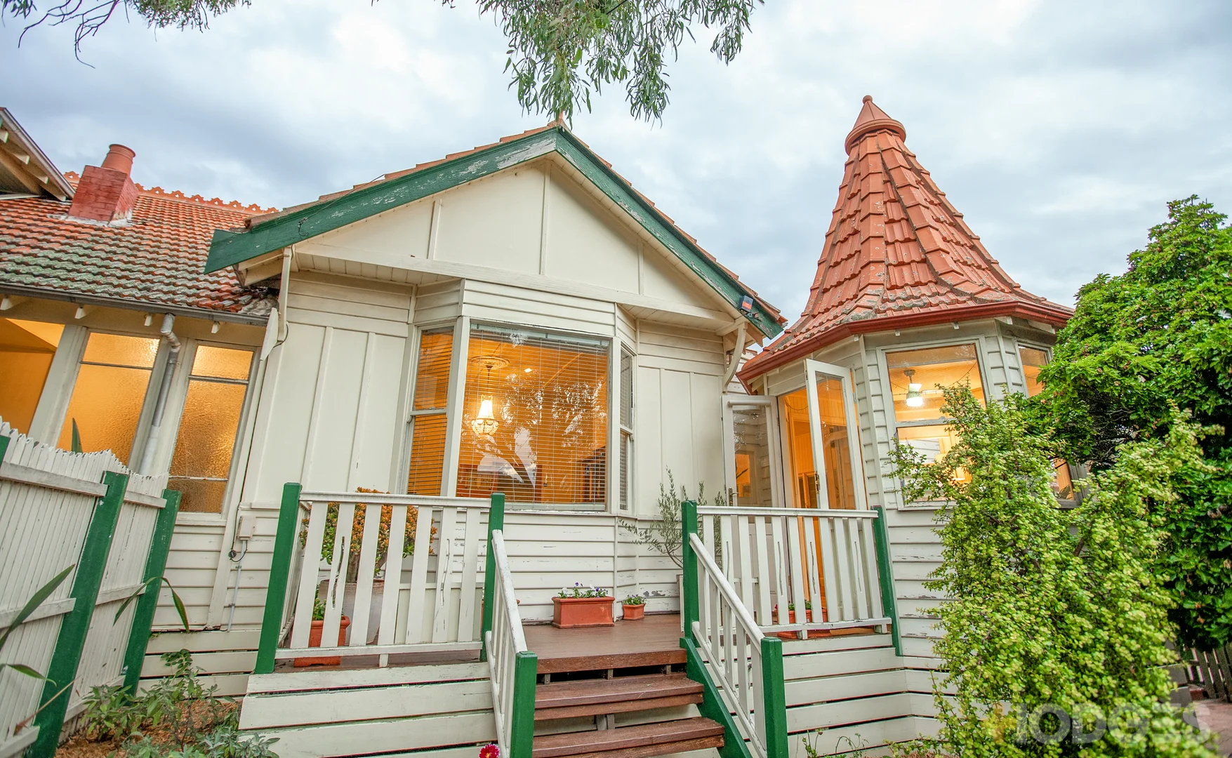Additional image 4 of 32 Holyrood Street, Hampton VIC 3188