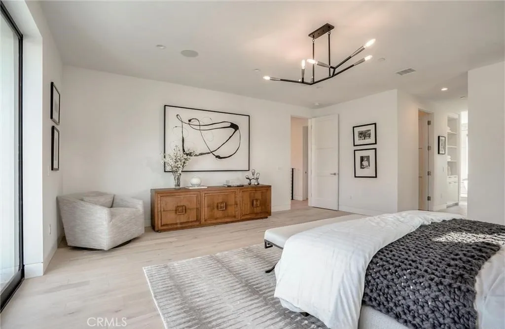 Additional image 98 of 15926 Morrison St, Encino, CA 91436