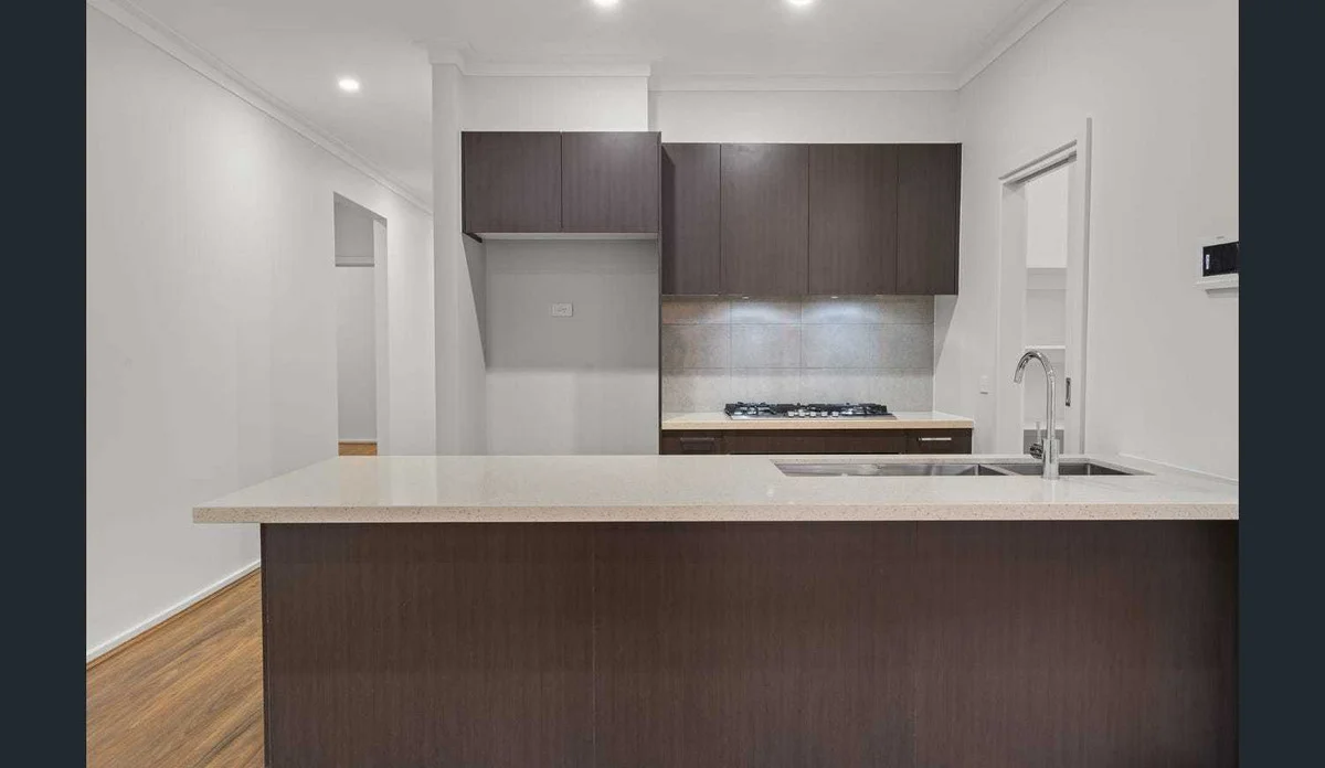 Additional image 2 of 8 Assisi Street, Fraser Rise VIC 3336