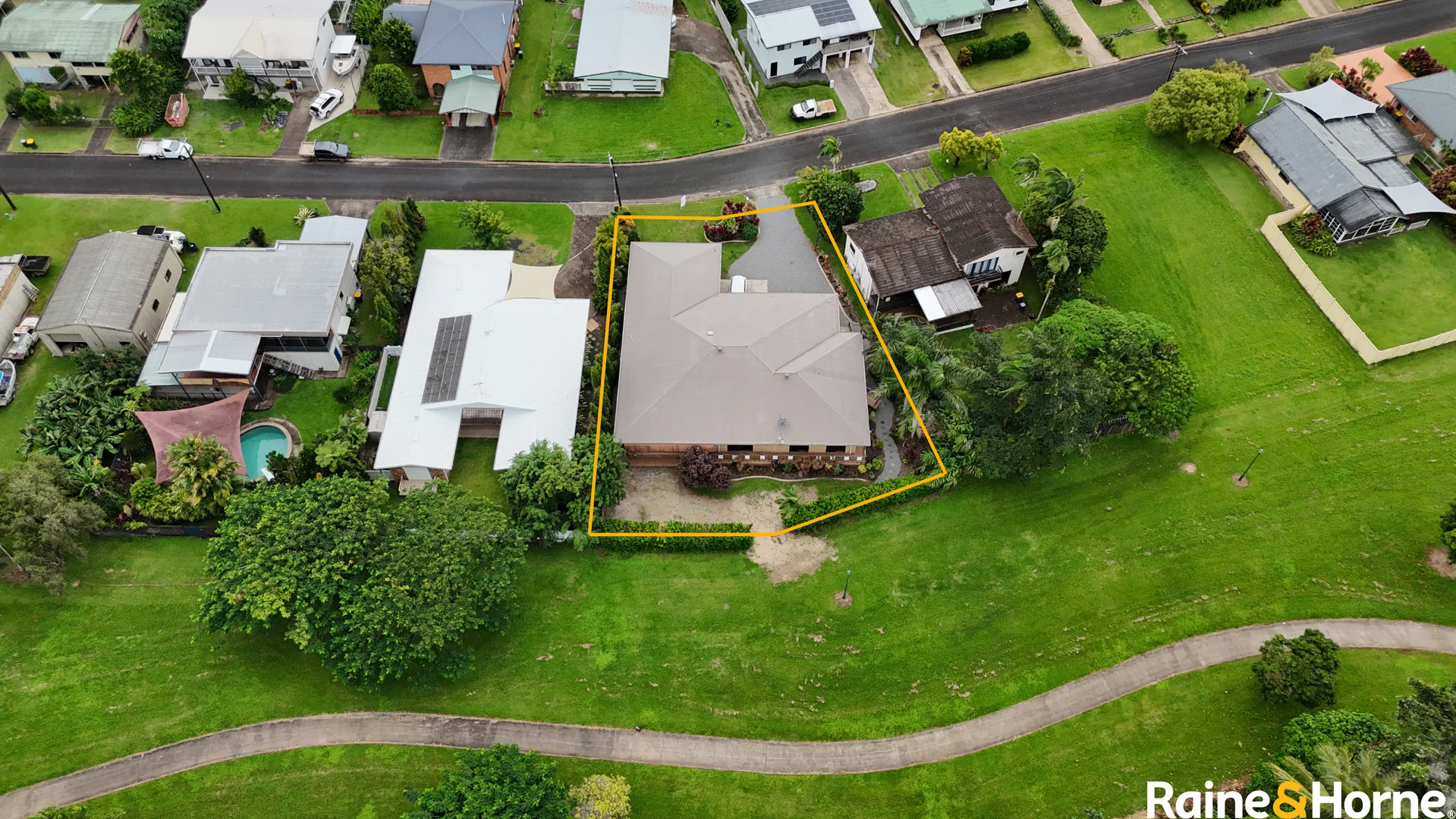 Additional image 29 of 28 Riverside Crescent, Innisfail Estate QLD 4860