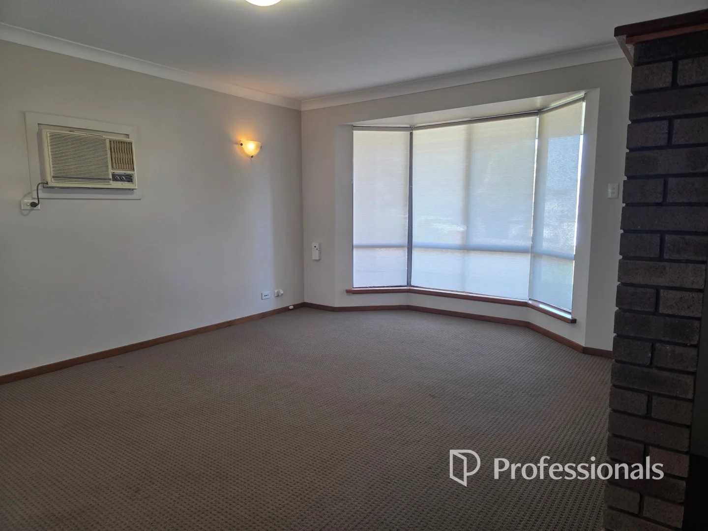 6 Eagle Crescent, Eaton WA 6232 photo 3