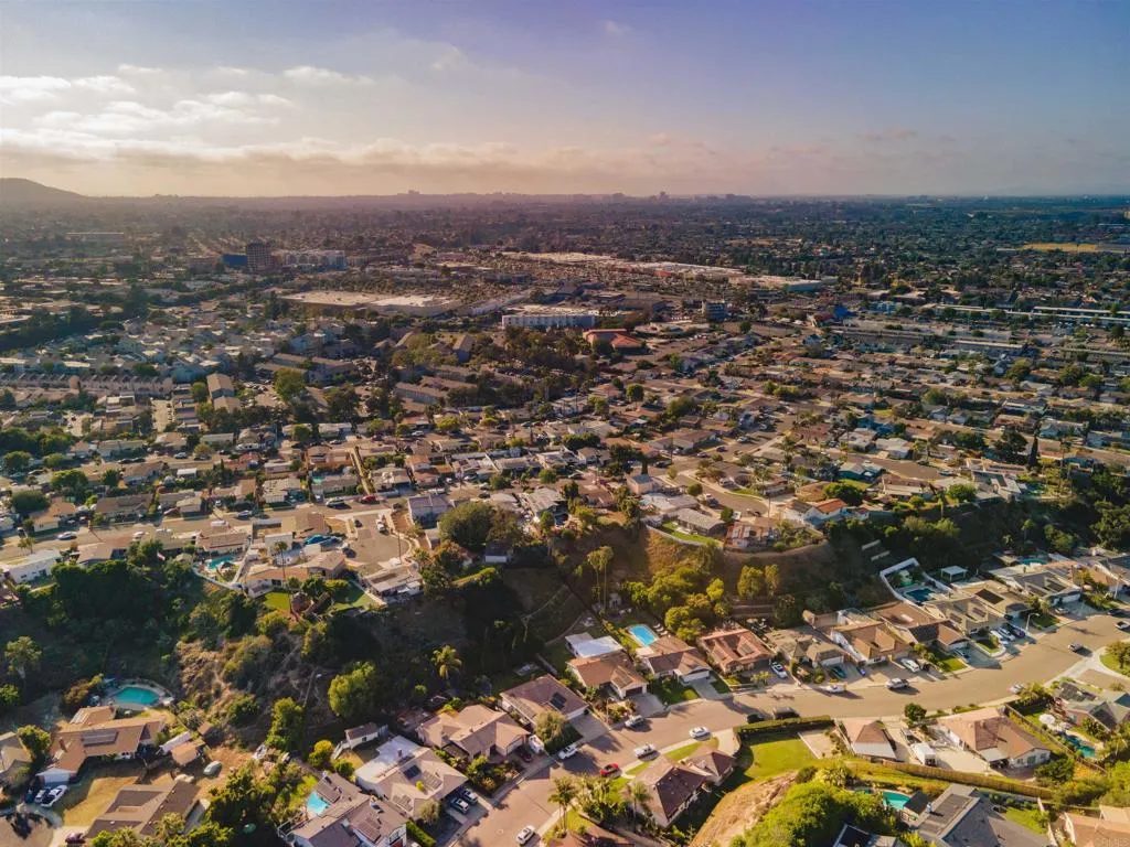 Additional image 92 of 3876 Mount Albertine Avenue, San Diego, CA 92111