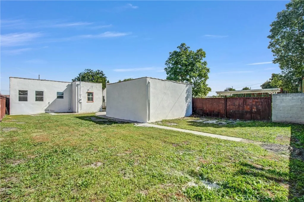 Additional image 29 of 914 E 83rd Street, Los Angeles, CA 90001