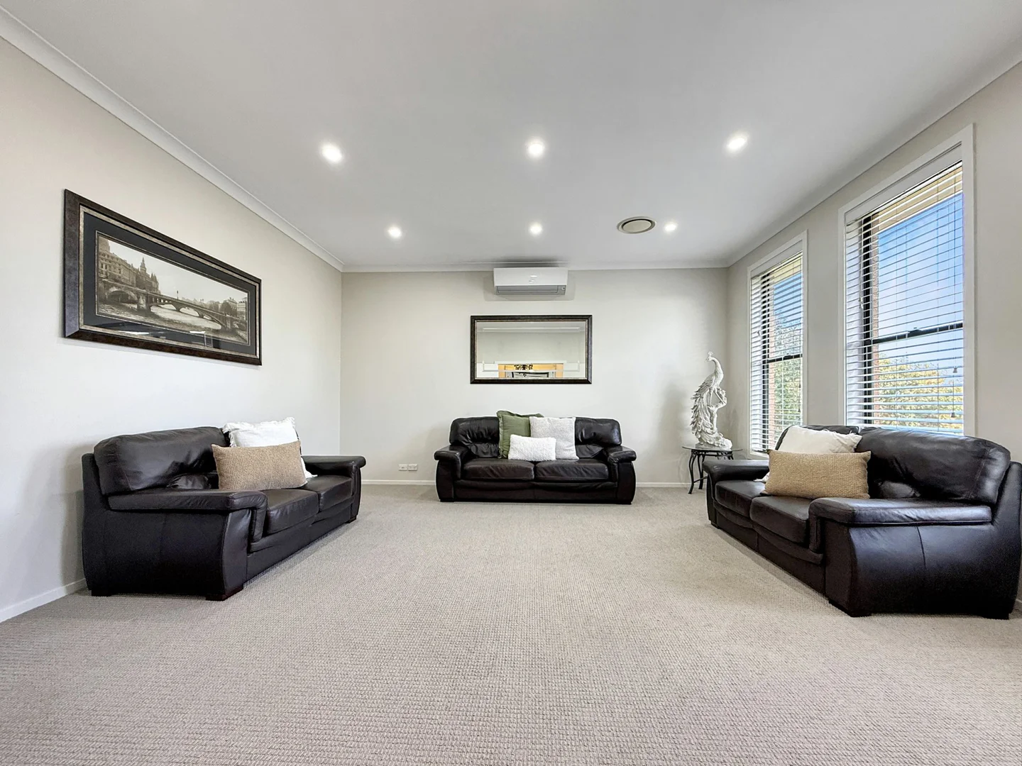 Additional image 6 of 2 Bailes Crescent, Young NSW 2594