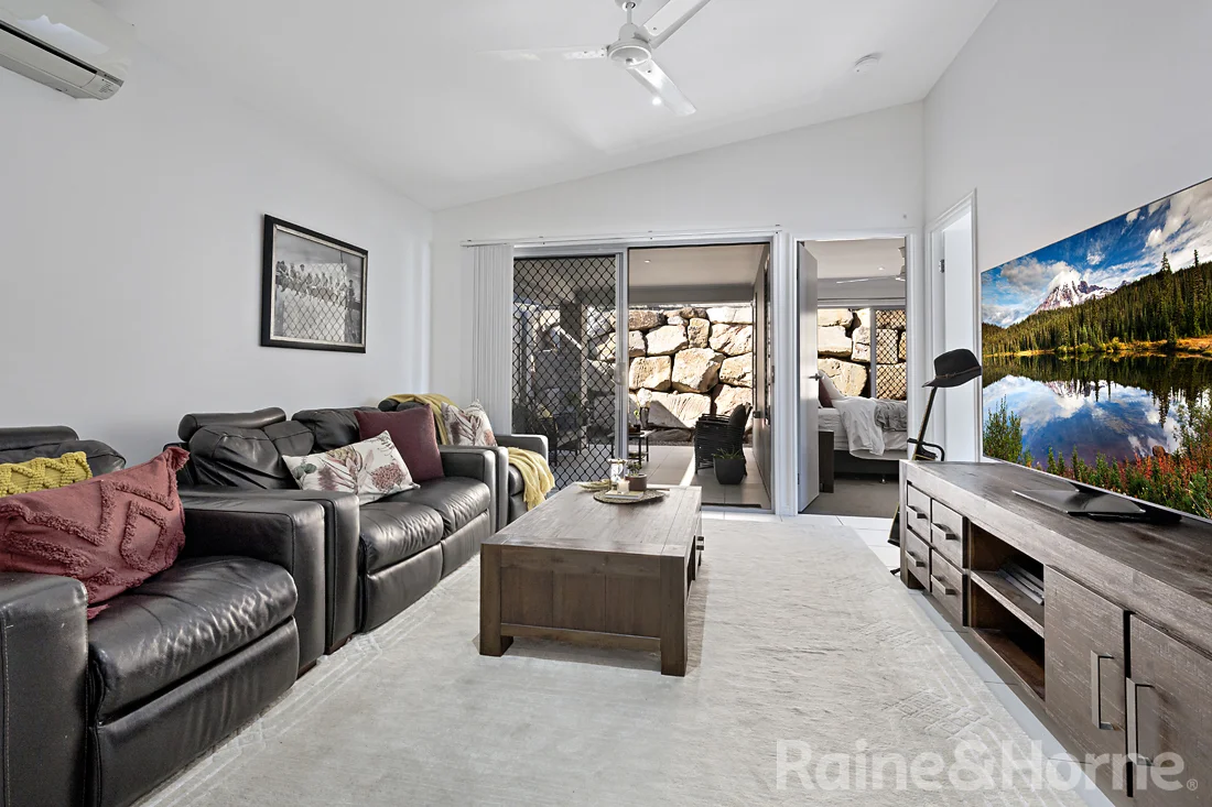 19 Challenor Street, Mango Hill QLD 4509 photo 3