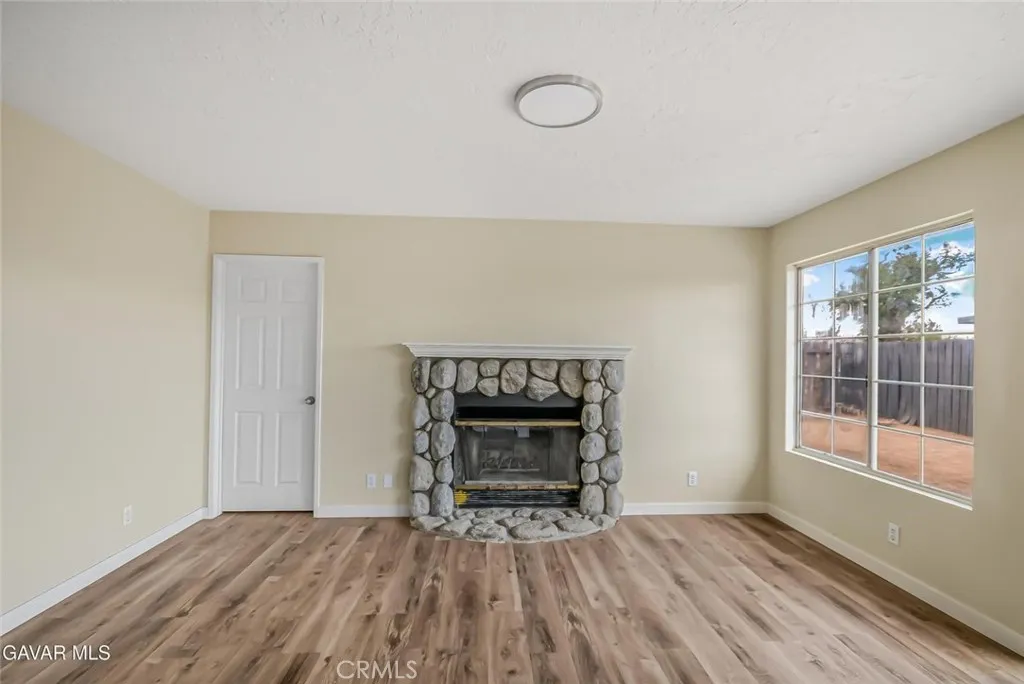 Additional image 14 of 20649 83rd St, California City, CA 93505