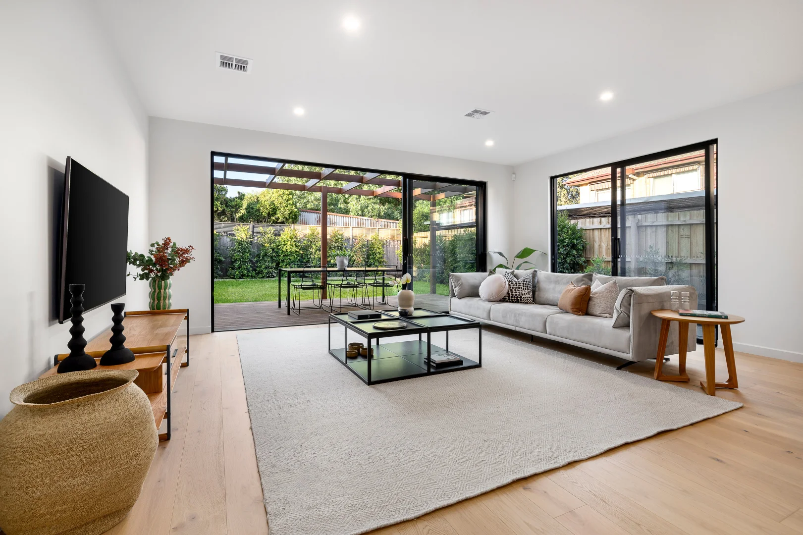Additional image 5 of 16 Hawson Avenue, Glen Huntly VIC 3163