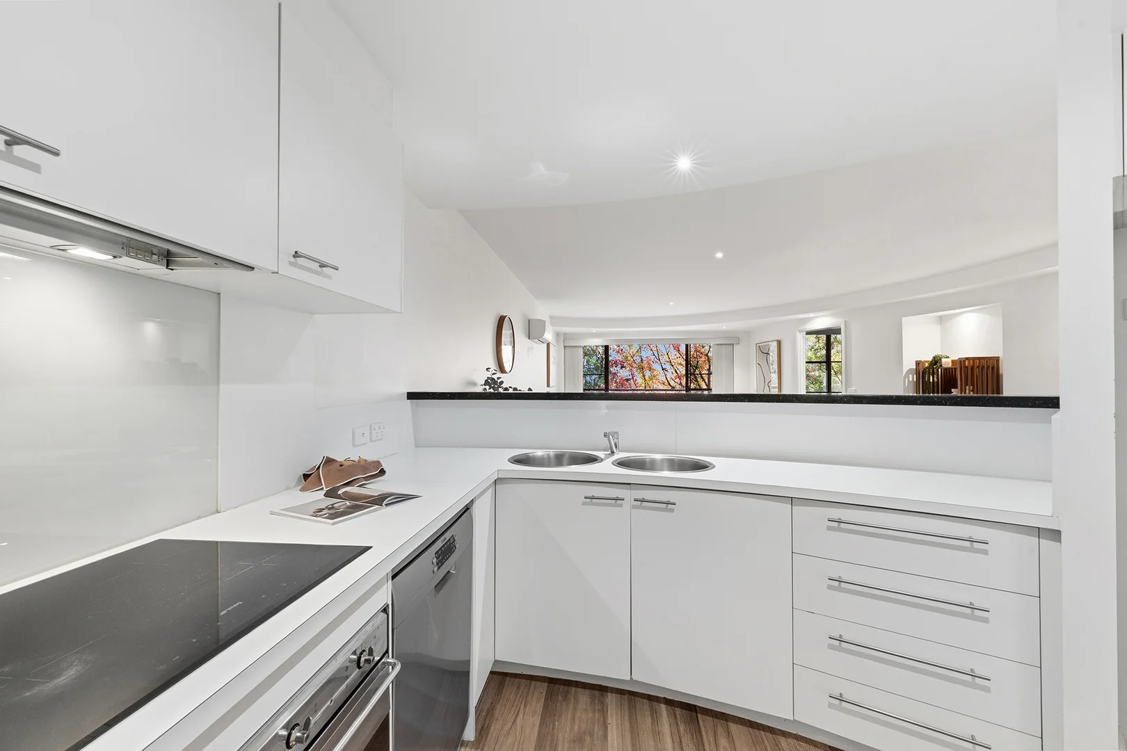 Additional image 7 of 10/2 Eldridge Crescent, Garran ACT 2605