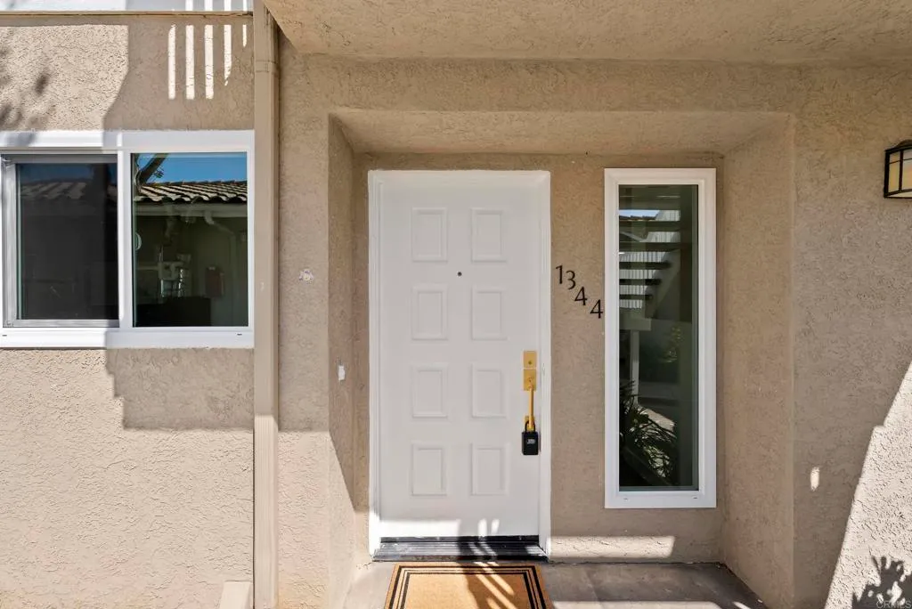 Additional image 6 of 1344 Palomar Place Unit 22, Vista, CA 92084