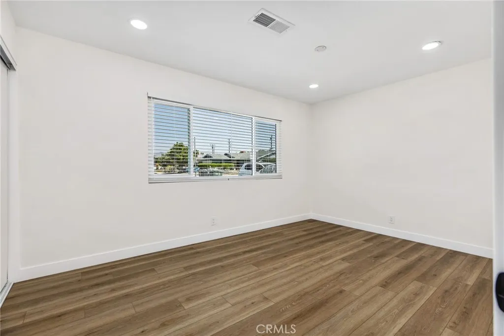 Additional image 82 of 579 W Mayberry Avenue, Hemet, CA 92543