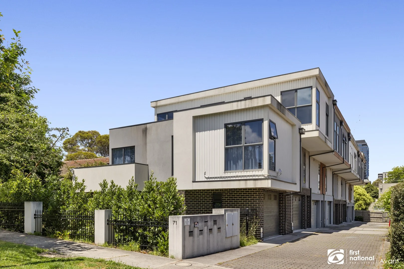 3/71 Severn Street, Box Hill North VIC 3129
