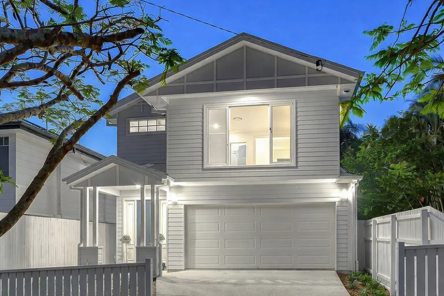 Holland Park West QLD 4121